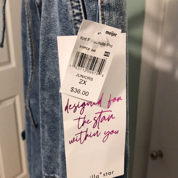 Women’s Blue Knit Cargo Pants with slightly bootcut - Picture 3 of 7